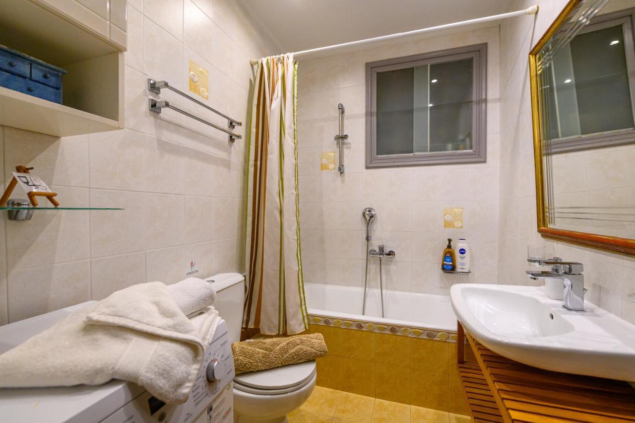 Cozy Small Smart Villa With Private Pool Mikri Mantineia Kalamata Exterior foto