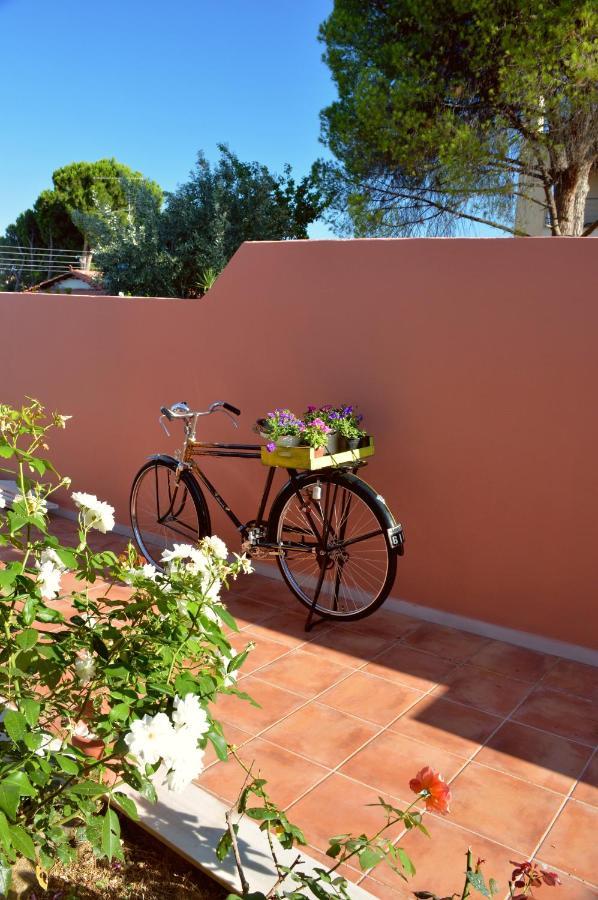 Cozy Small Smart Villa With Private Pool Mikri Mantineia Kalamata Exterior foto