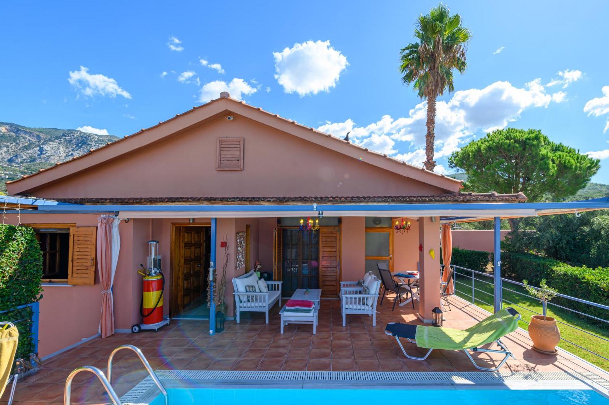 Cozy Small Smart Villa With Private Pool Mikri Mantineia Kalamata Exterior foto